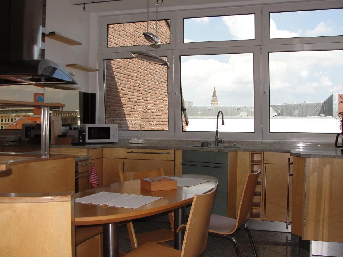 Hotel Berliner Hof Kiel Bagian luar foto