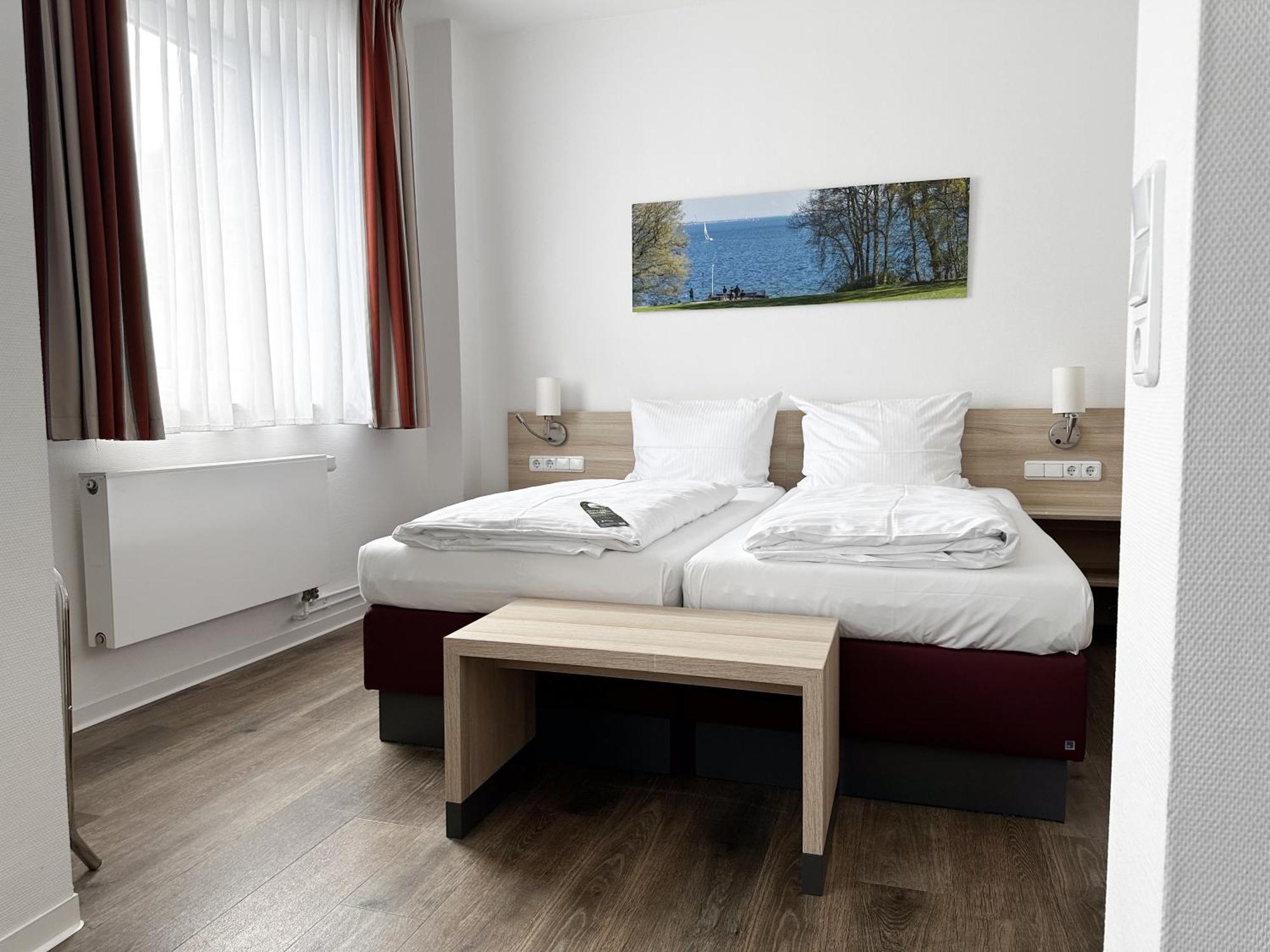 Hotel Berliner Hof Kiel Bagian luar foto