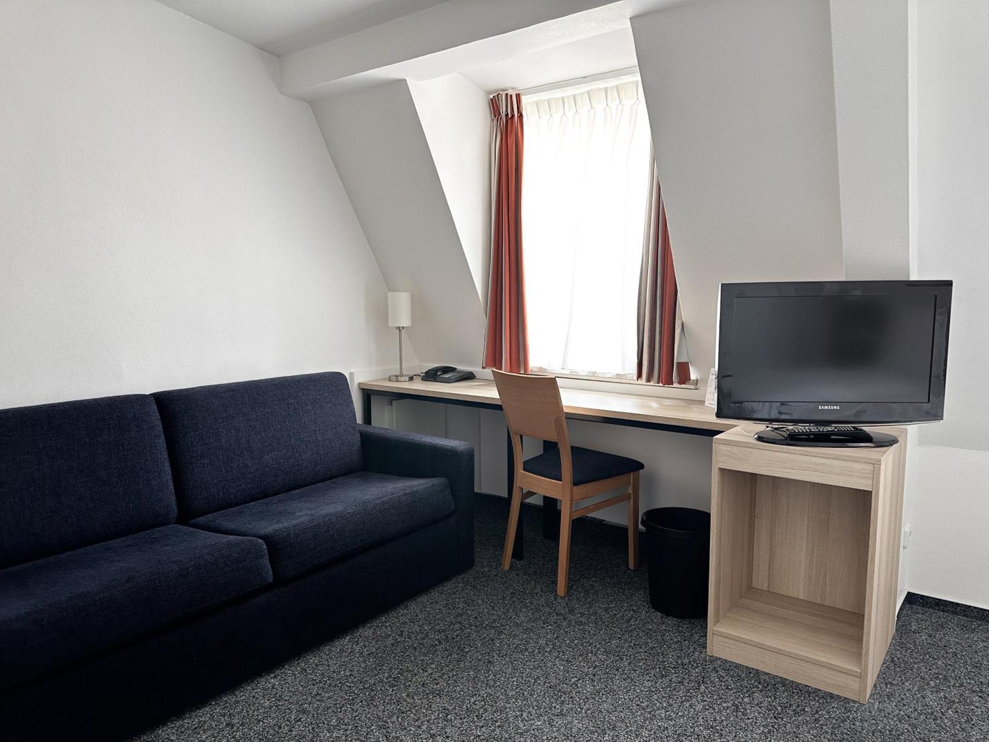 Hotel Berliner Hof Kiel Bagian luar foto