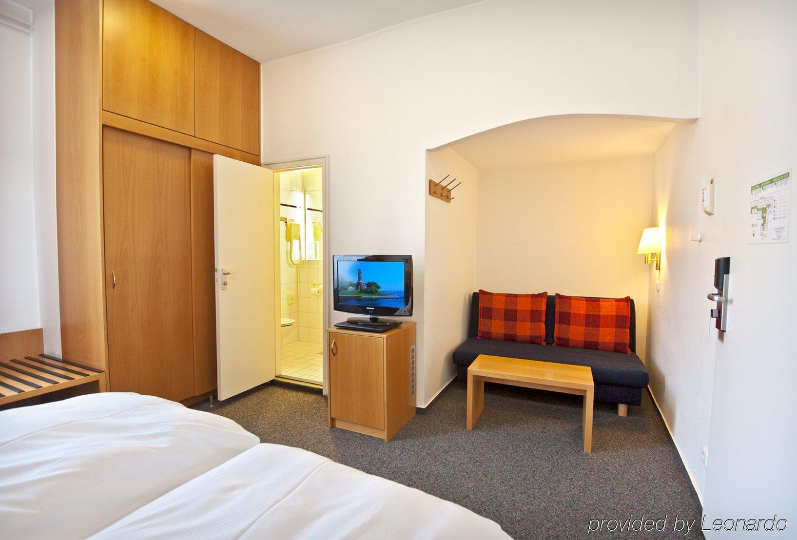 Hotel Berliner Hof Kiel Bagian luar foto